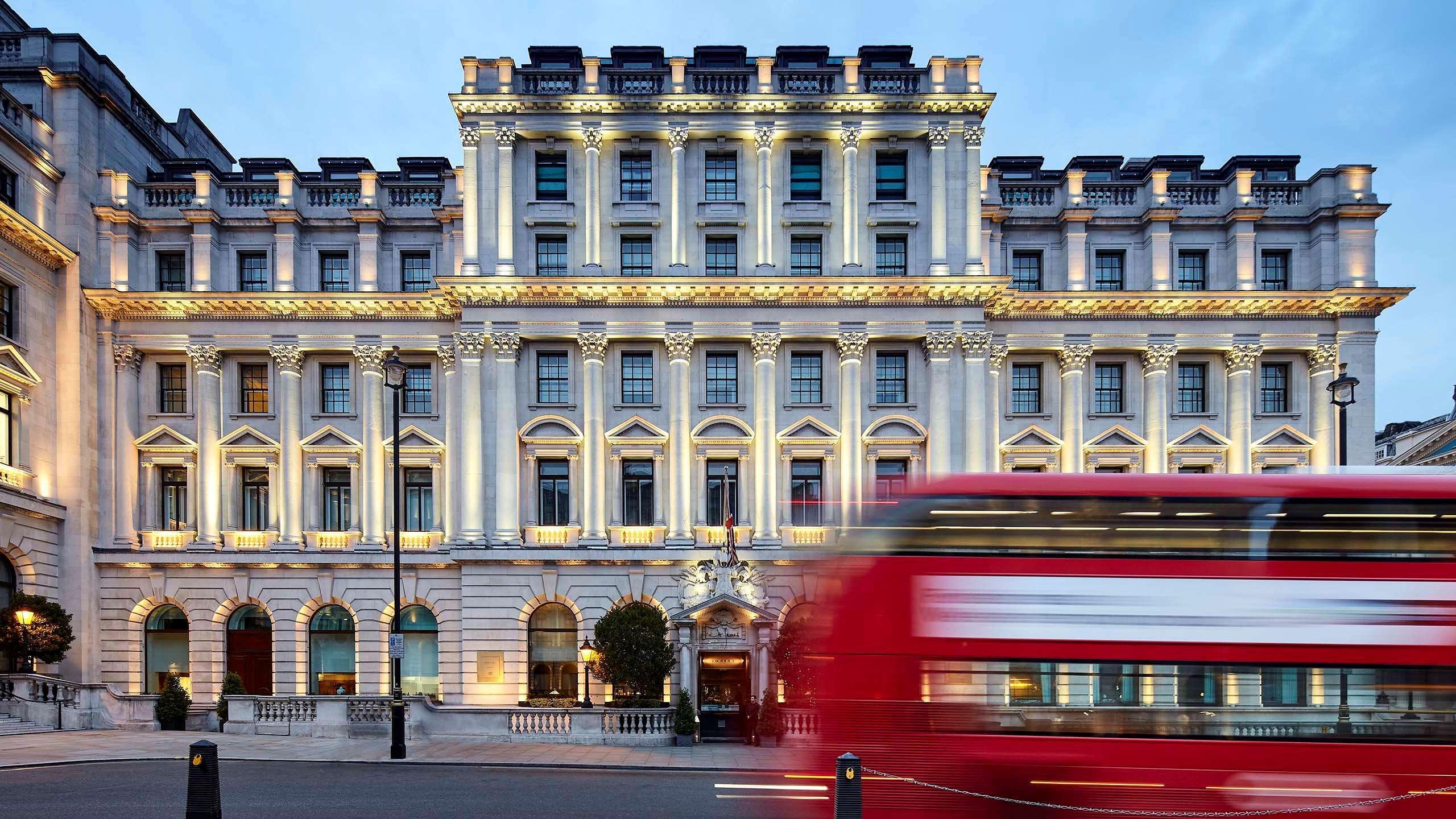 Sofitel London St James Eksteriør bilde The Langham, London