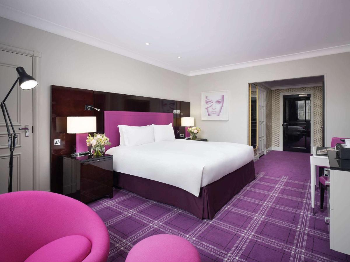 Sofitel London St James Eksteriør bilde A suite at the InterContinental London Park Lane