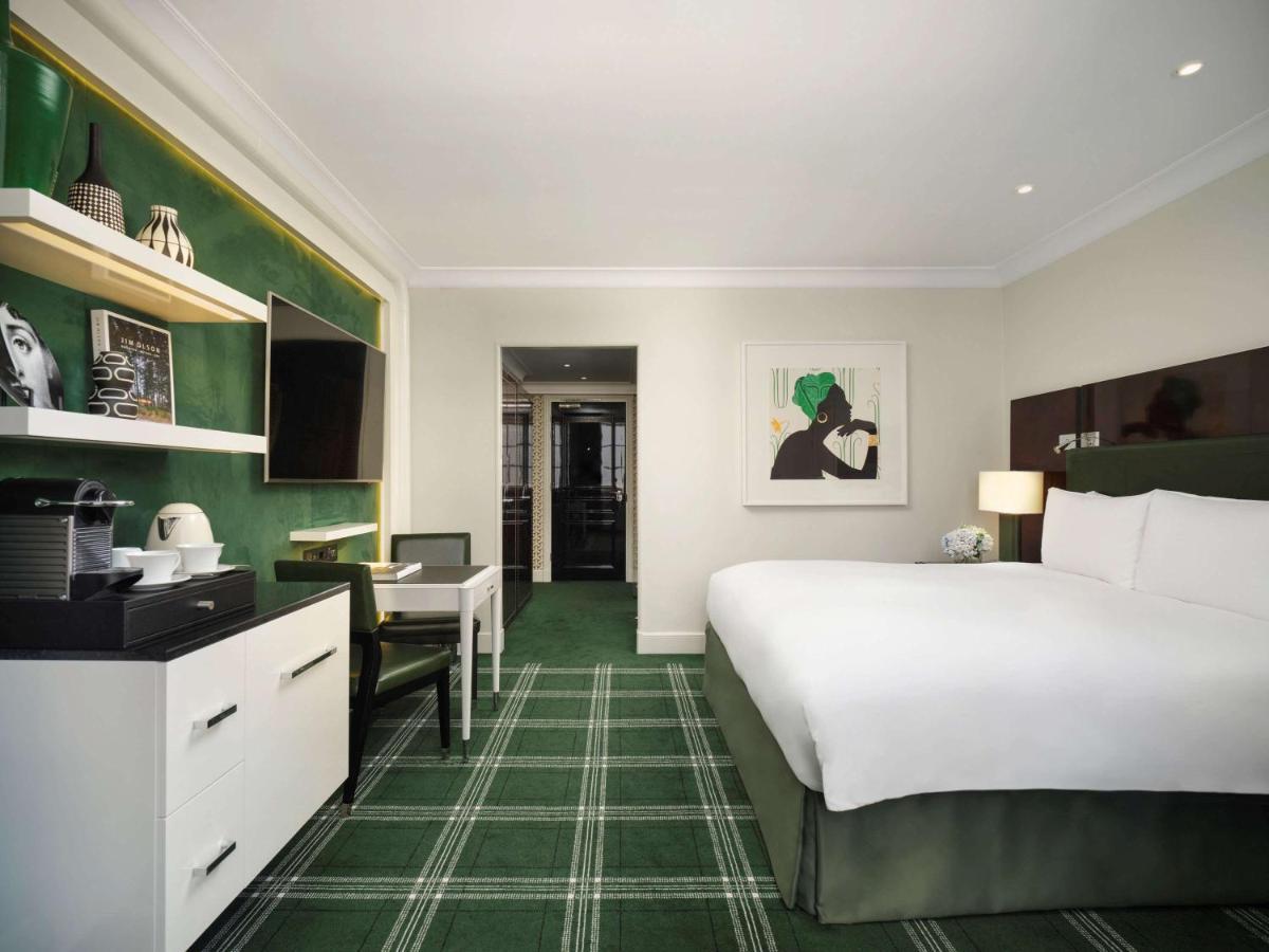 Sofitel London St James Eksteriør bilde A room at the hotel
