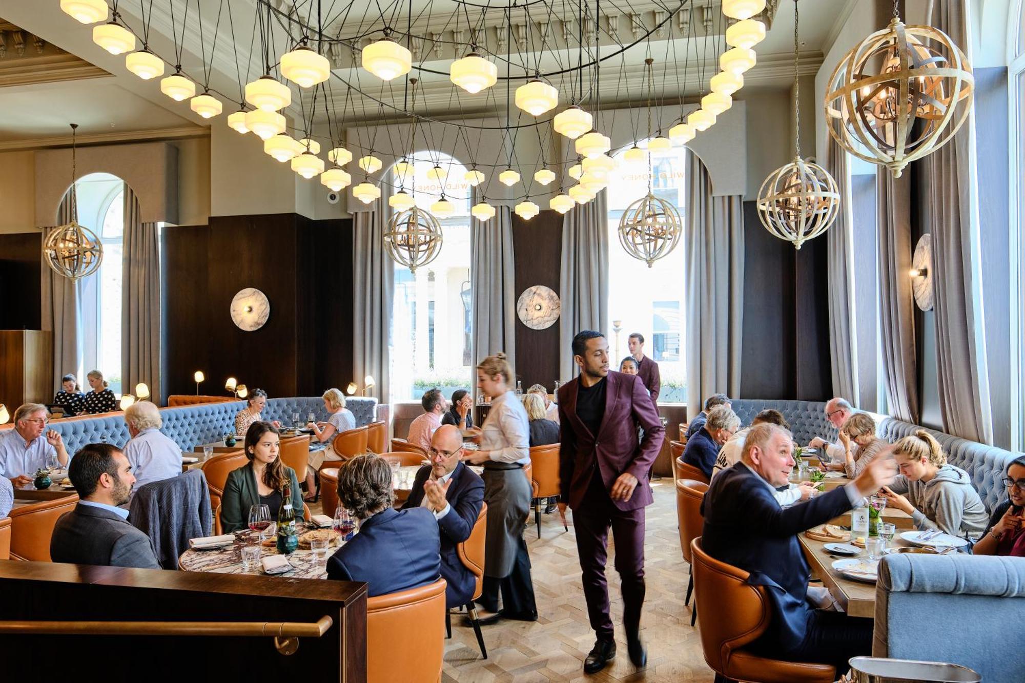 Sofitel London St James Eksteriør bilde The interior of the restaurant